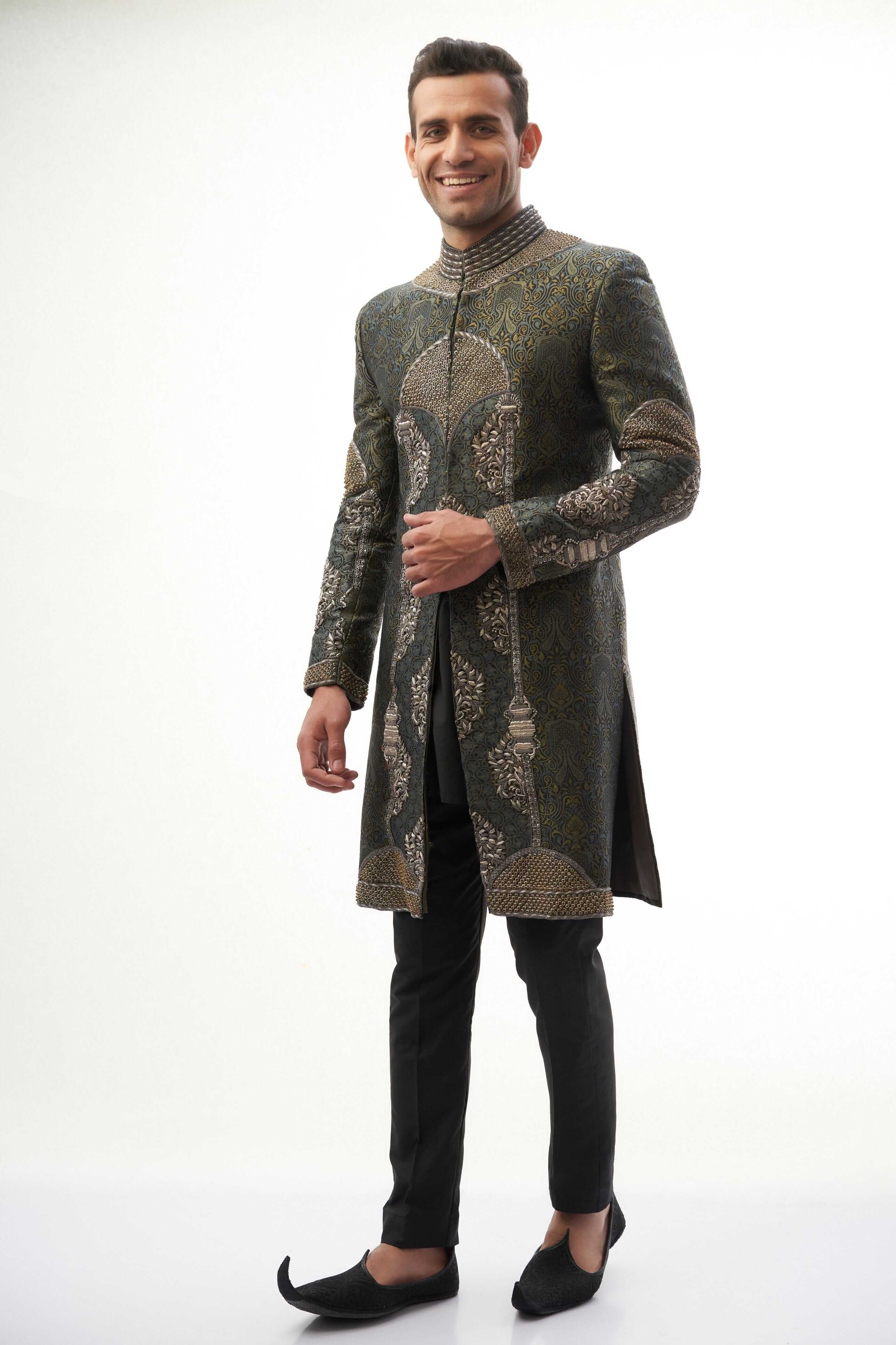 Black & Grey Engineered Brocade Sherwani – Sophisticated brocade fabric with a modern engineered design for a regal look.