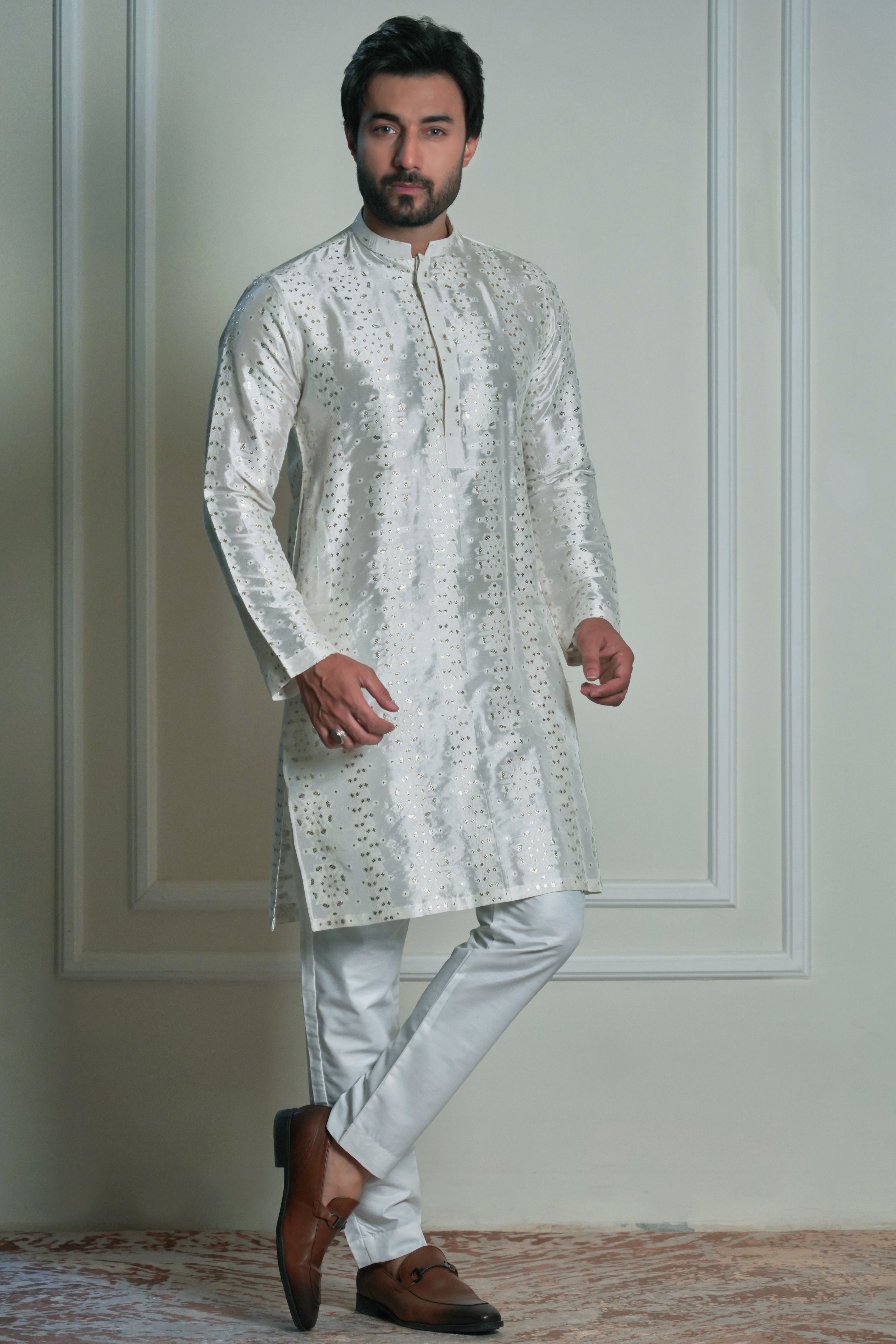 Ivory mirror-work festive kurta for men by Arsalan Iqba