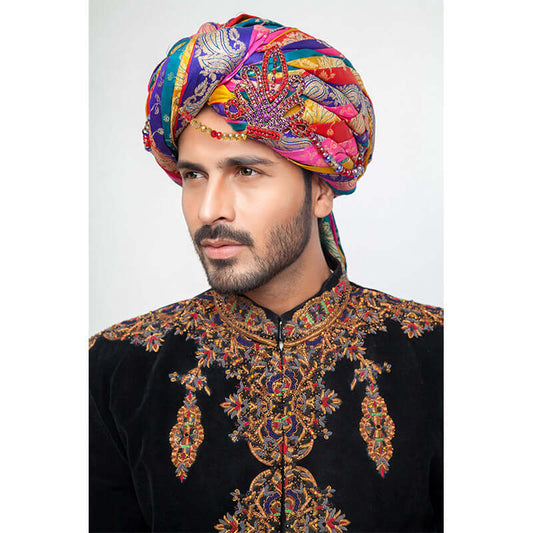 Antique Ivory Pure Jamavar Silk Form-Fitted Sherwani with intricate embroidery