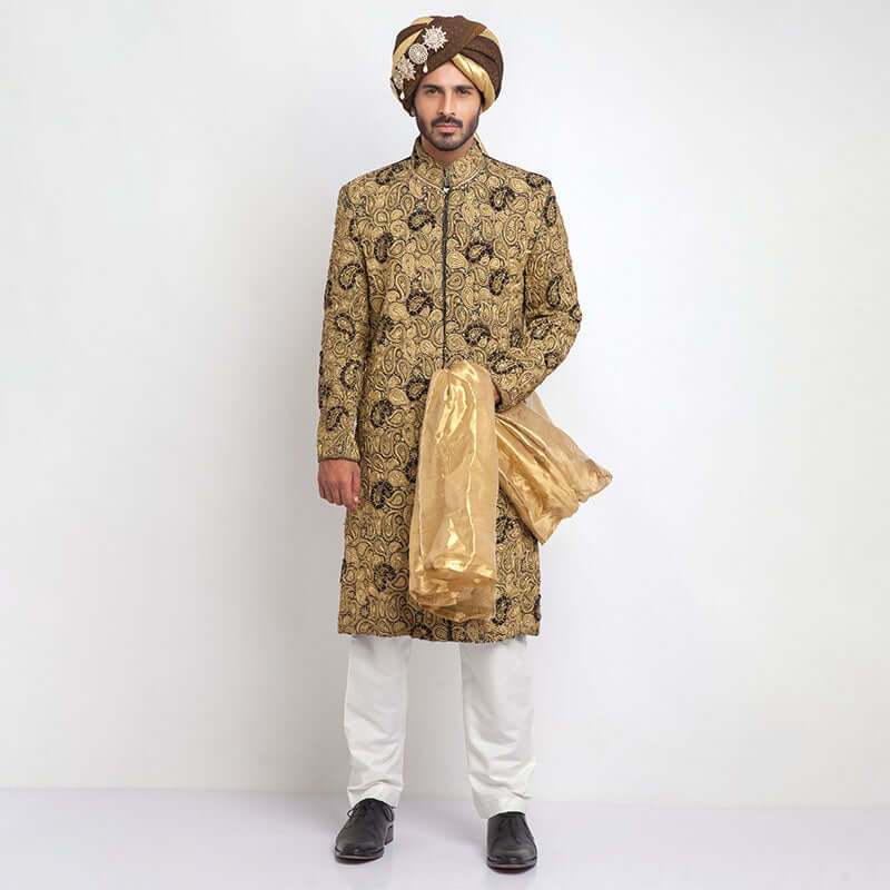 Black and Gold Pure Jamavar Silk Form-Fitted Sherwani with luxurious embroidery
