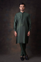 Emerald Green Kurta and Pyjama Pants Set.