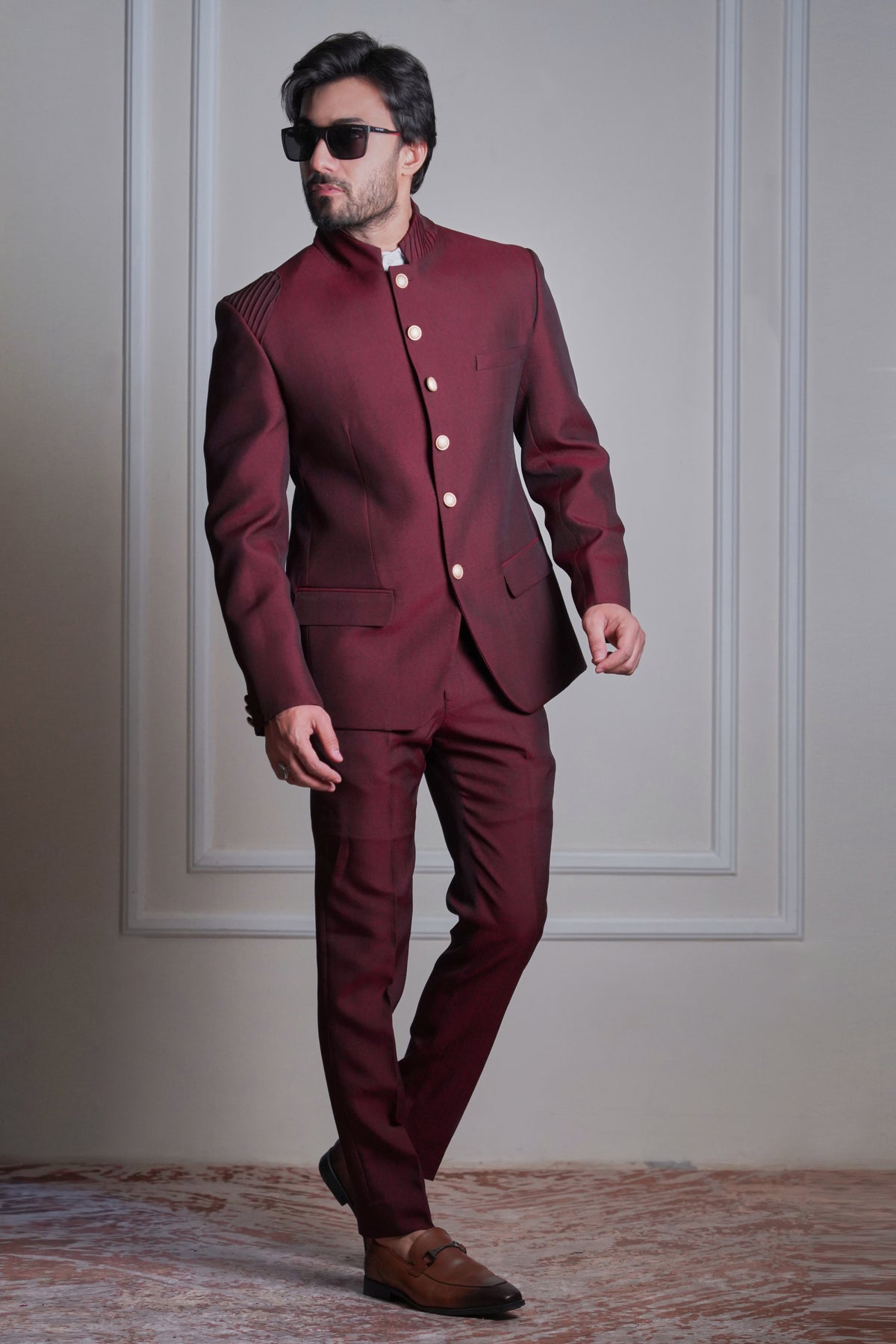 Jamaal - A beautifully handcrafted suitings 120's woollen/silk blended 3pc suit with jacket