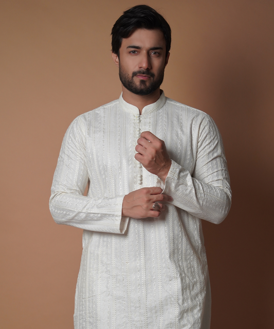 Kurta / Pants - All offwhite embroidered kurta set