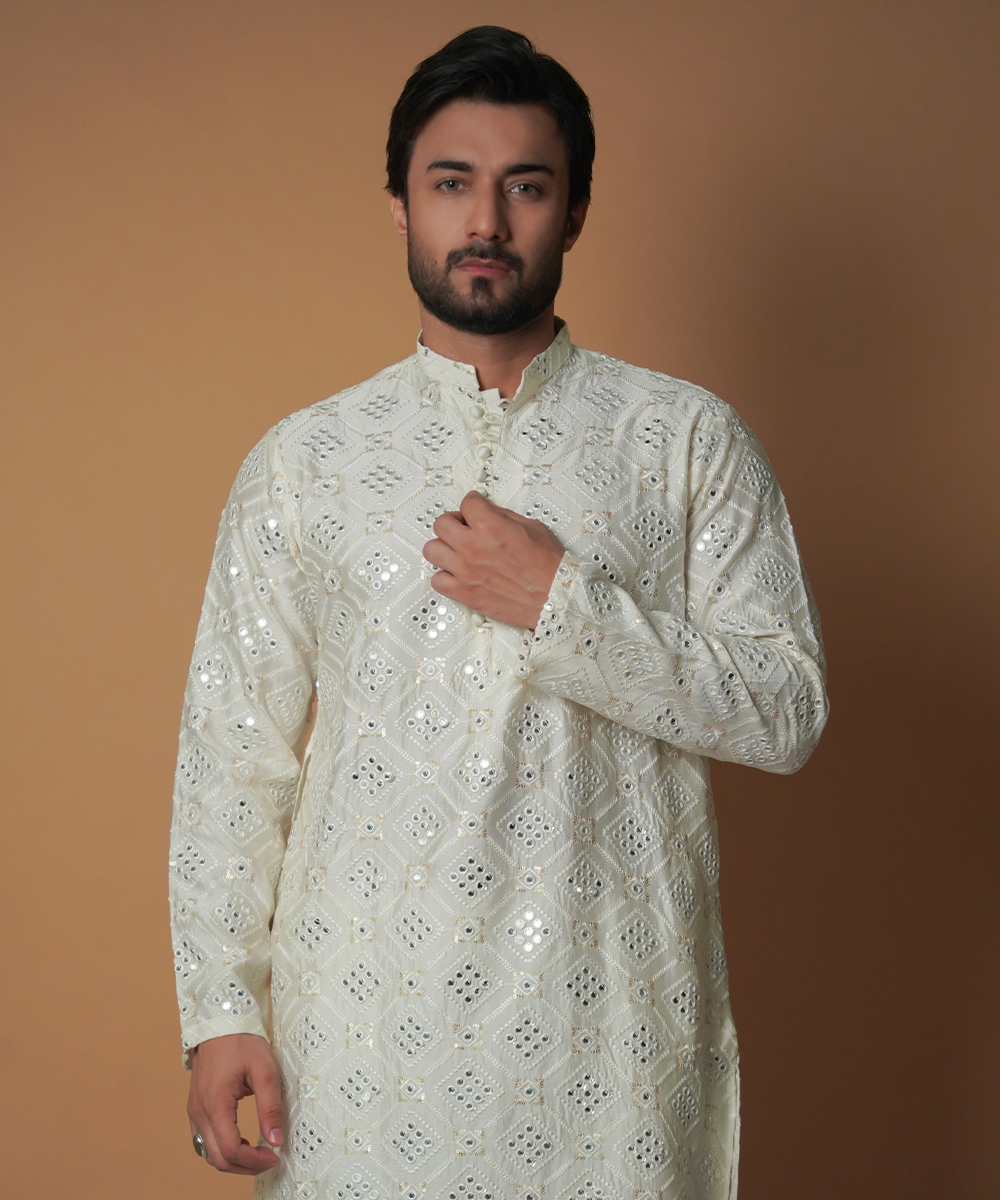 Dynamic 9mm - Cream & Ivory embroidered kurta set