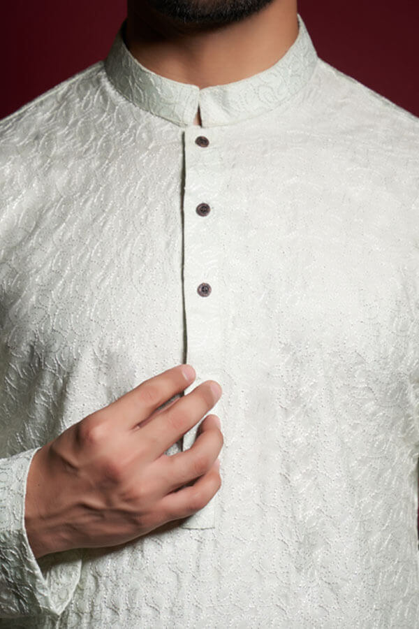 Apple white soft chickenkaari kurta