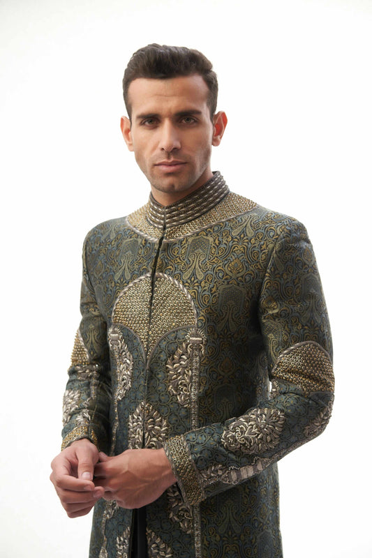  Black & Grey Engineered Brocade Sherwani – Sophisticated brocade fabric with a modern engineered design for a regal look.