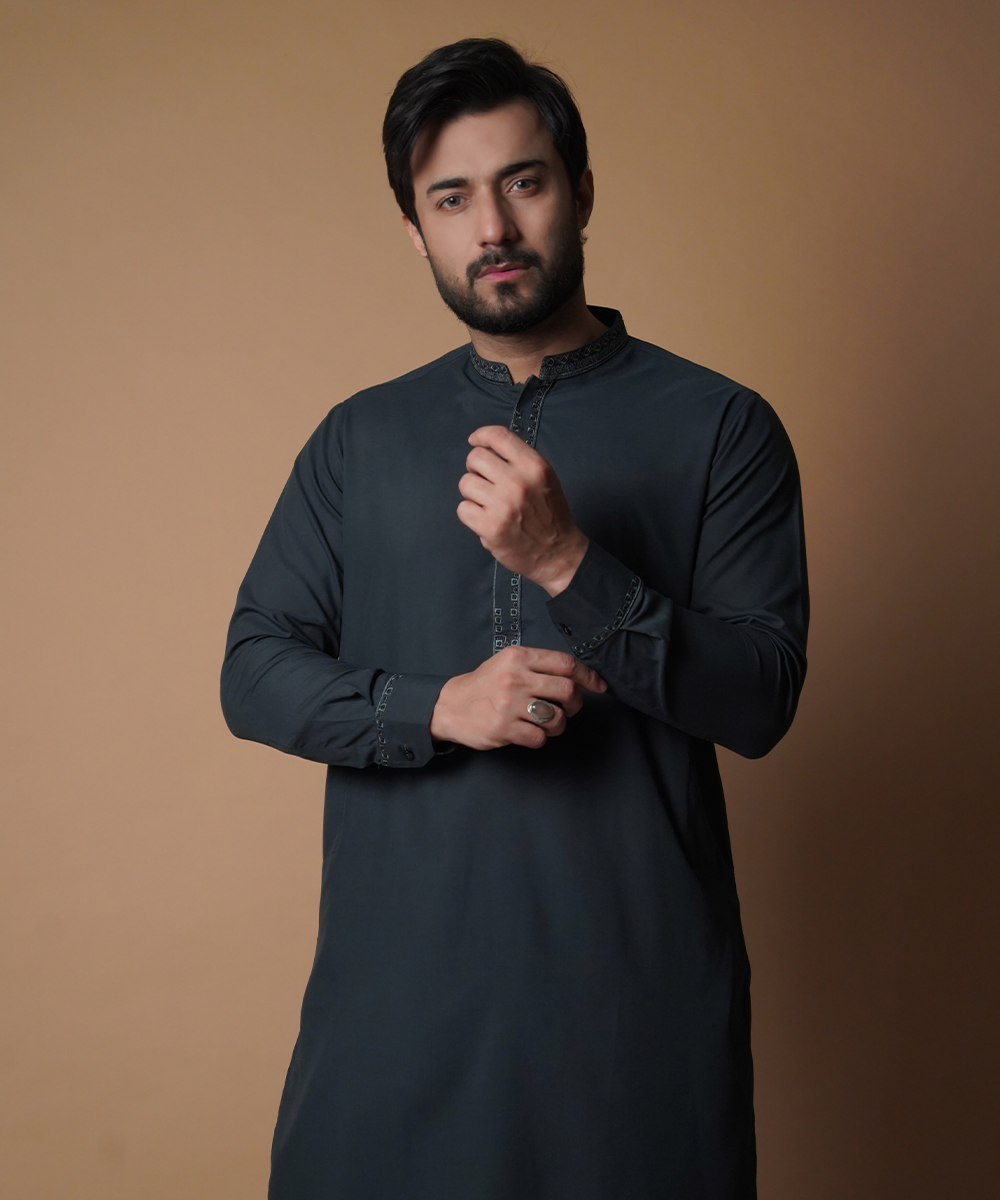 Deep Green Shalwar Kameez - Old School Traditional Men's Outfit