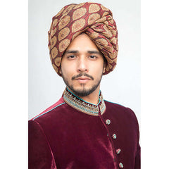 Deep Maroon Velvet Form-Fitted Sherwani