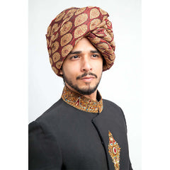 Black Jewel Form Fitted Sherwani