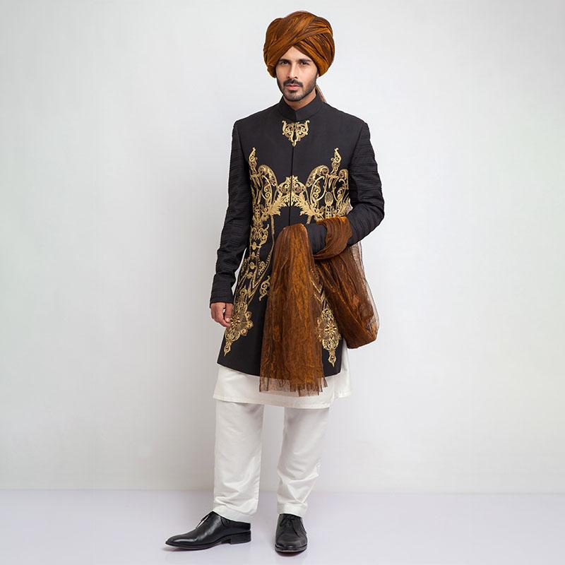 Black Form-Fitted Short Sherwani